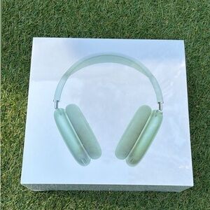 Green AirPod pro max